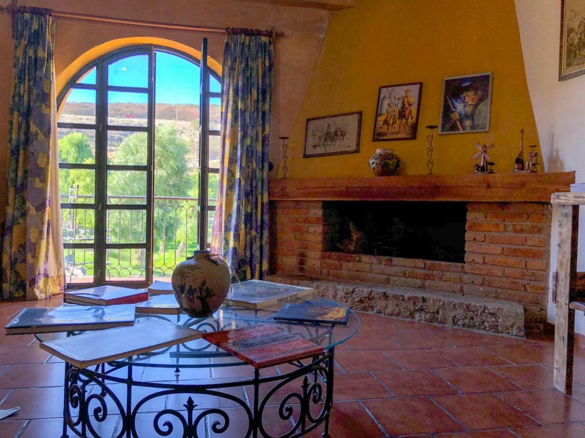 Hotel Vergel de la Sierra Las Palomas  Buitenkant foto